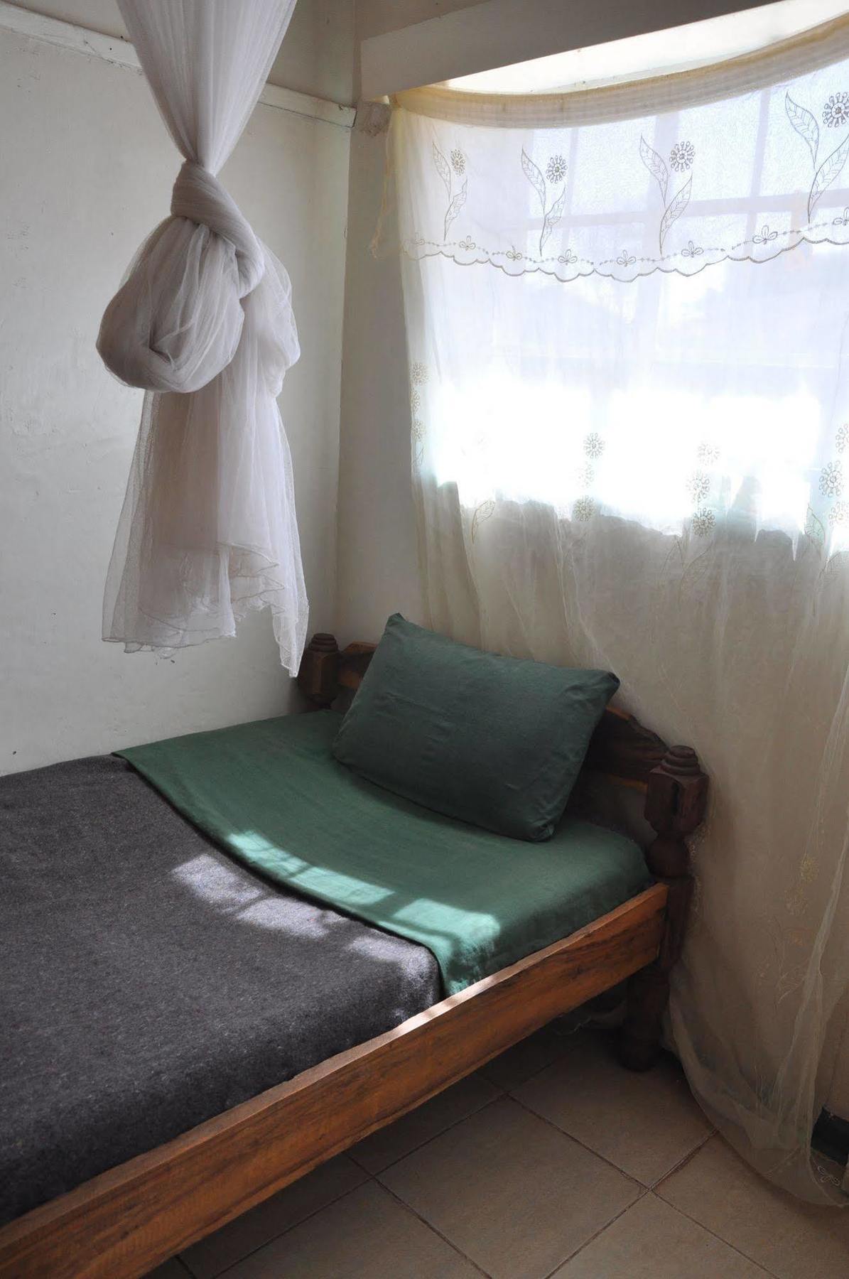 Zinga Backpackers Hotel Livingstone Buitenkant foto